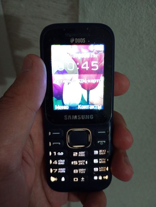 Продам Samsung Duos (кнопочный)