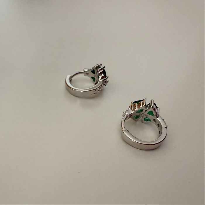 Сребро S925 - Сребърни обеци зелени Цирконий