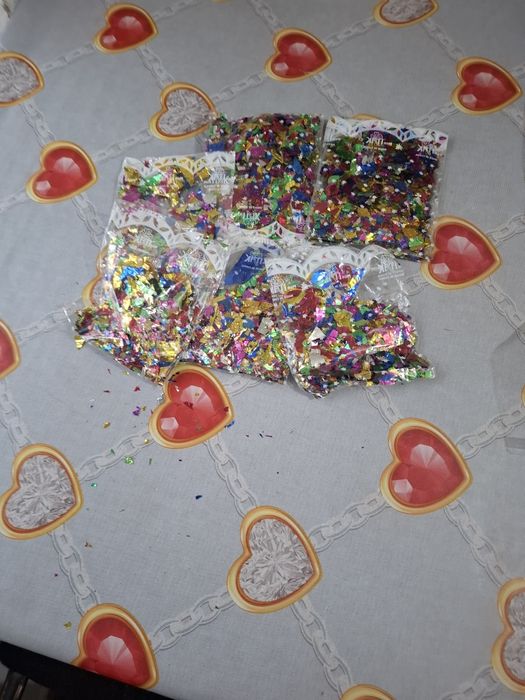 Маска лошади, снежинки