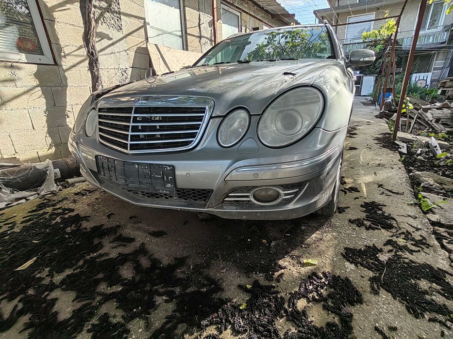 Mercedes E350 w211
