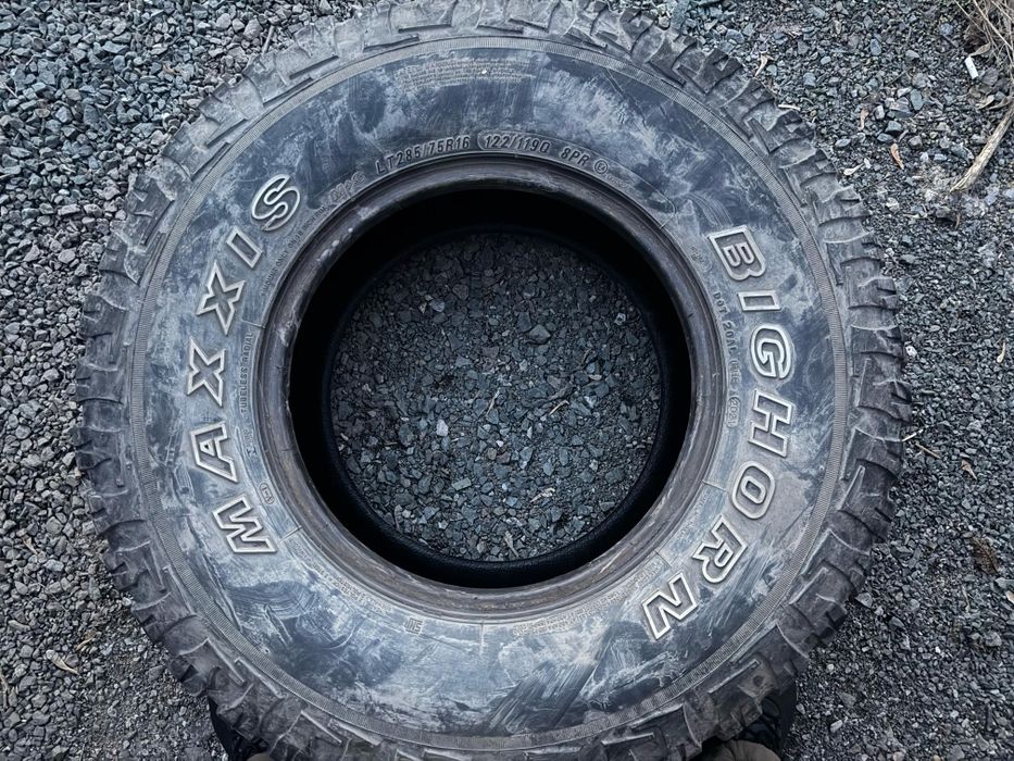 Продам резину 285/75/16