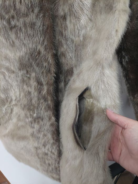 Haina blana naturala de focă