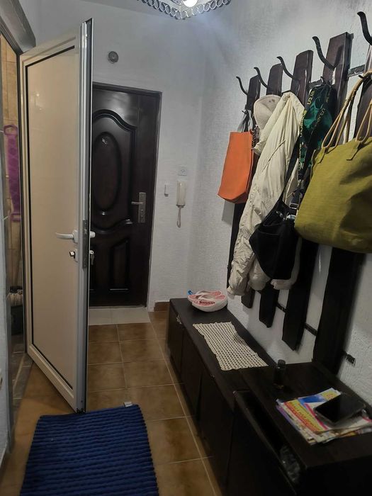 Дава се под наем Двустаен апартамент в Бургас, Зорница - 55 кв.м за 357 € - Снимка #6