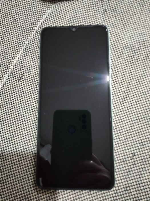 Продам смартфон Redmi a3x 4/64