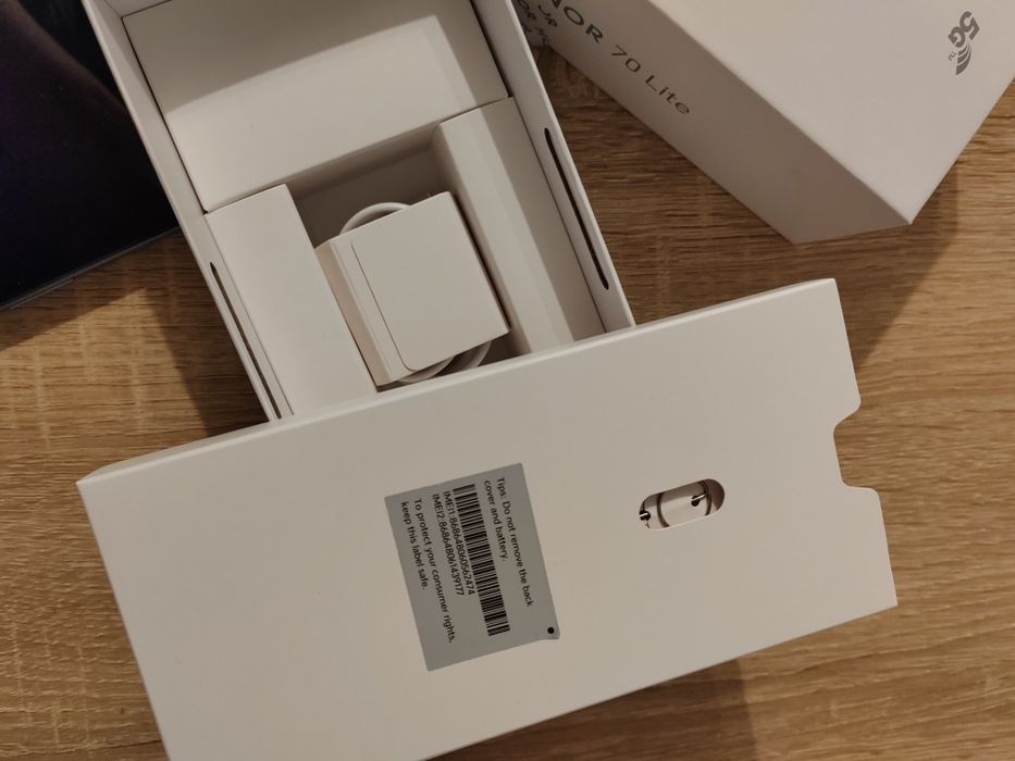 Telefon Honor70 lite