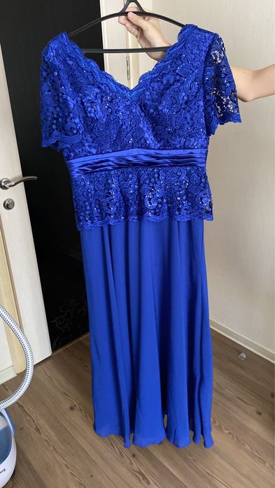 Продам платье на 50,52,54р.