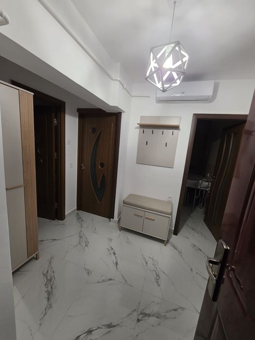 Proprietar închiriez apartament 2 camere decomandat Calea Bucuresti