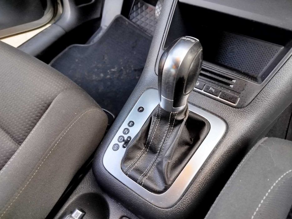 Vand Golf 6 Plus Automatic DSG 1.4 Benzina 160 CP