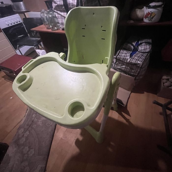 Балдардың тамақ ішуге арналған стулчик