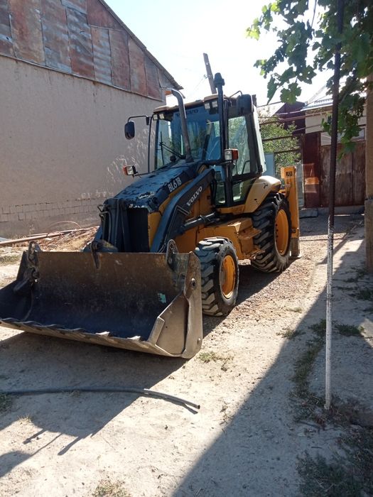 Услуги работы  Uslga Xizmat kõrsatish Ekskvator Pagrchik Volvo