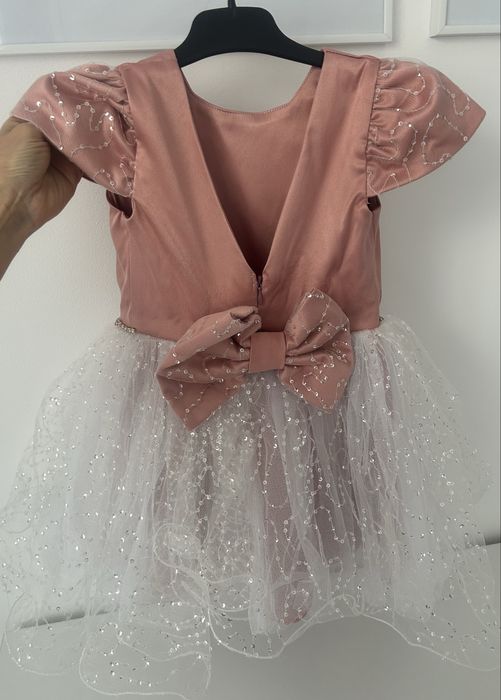 Rochie model unicat fetita