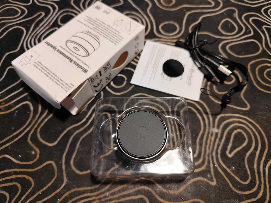 Boxa Wireless Resonance Speaker cu ventuza