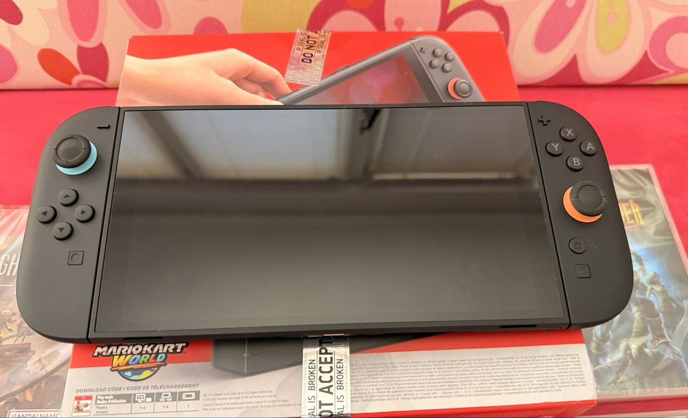 Nintendo Switch 2 - пълен комплект със 7 игри