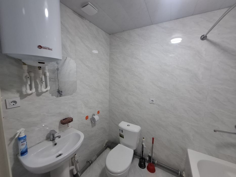 Kvartira ijaraga beriladi . Bez makler