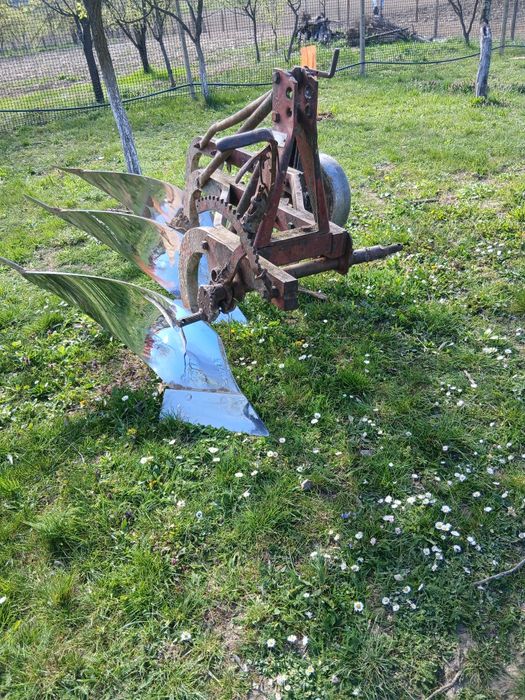 Plug 3 trupite  stare buna