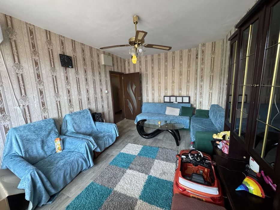 Дава се под наем Тристаен апартамент в София, Ботунец - 103 кв.м за 408 € - Снимка #1