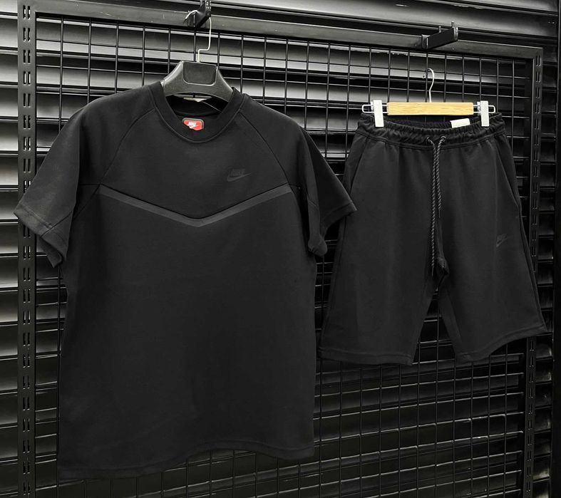 Мъжки екипи Nike