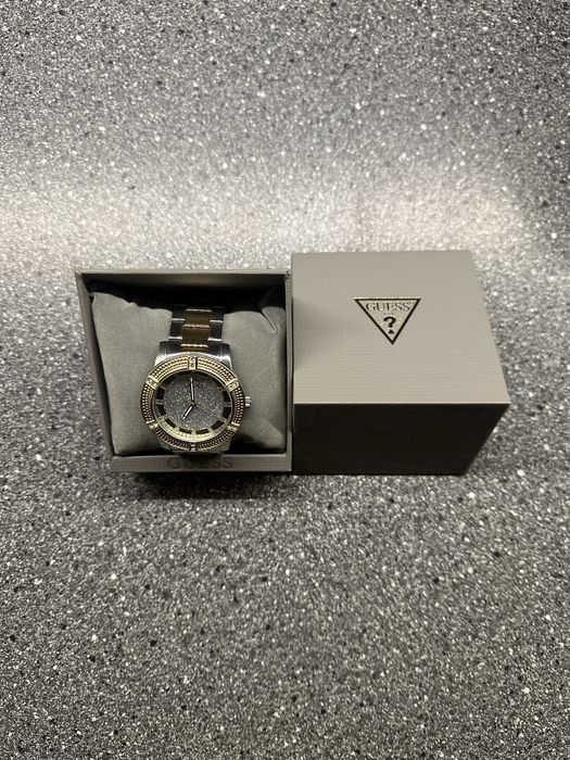 Дамски часовник Guess U1347L3