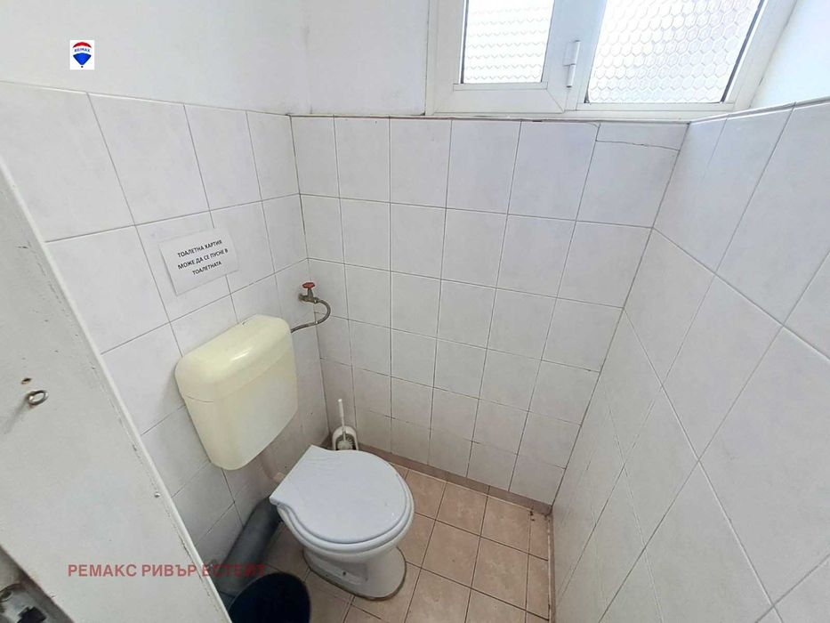 Дава се под наем Промишлена сграда в Русе, Родина 1 - 1000 кв.м за 5508 € - Снимка #13