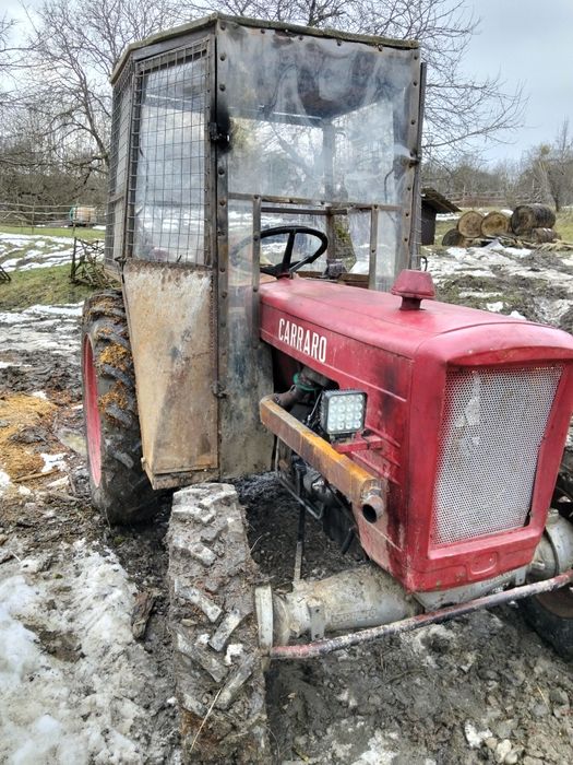 De vânzare tractor carraro 300