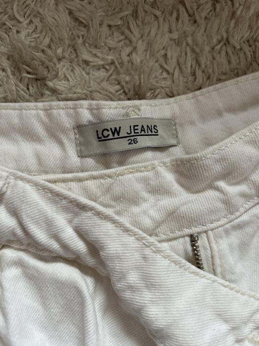 Пола панталон от LCW размер 26
