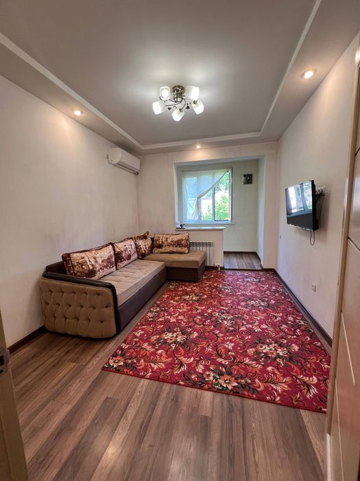 Продается 2/4/4 на мв.Ялангач