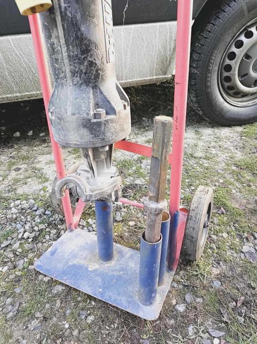 Къртач DeWalt 32кг