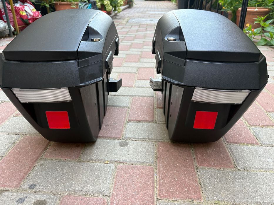 Topcase si sidecase laterale moto