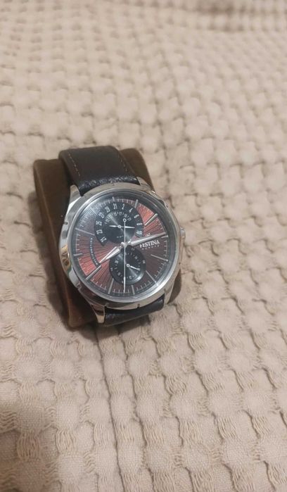 Ceas bărbătesc Festina impecabil