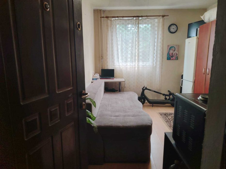Apartament vanzare 10,87 mp- Manastur ,Taberei