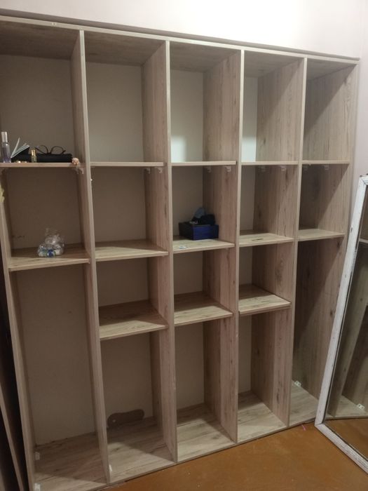 Kottaa shkaf  srochna sotiladi bonusiga wkaf qowib beriladi