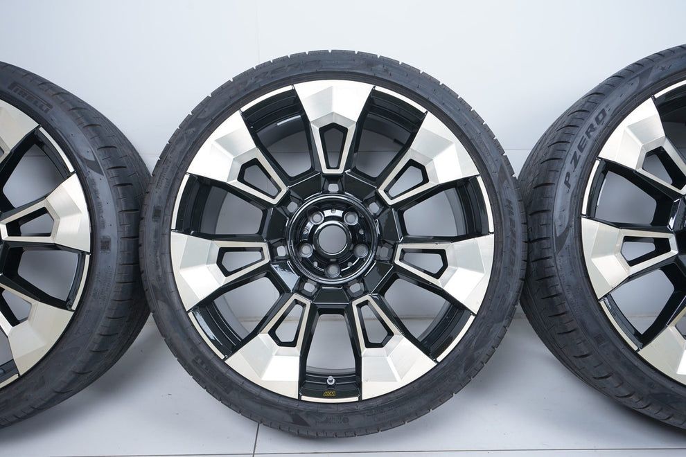 Джанти 23 цола 5x112 BMW XM G09 923M 315/30r23 БМВ Pirelli P-zero
