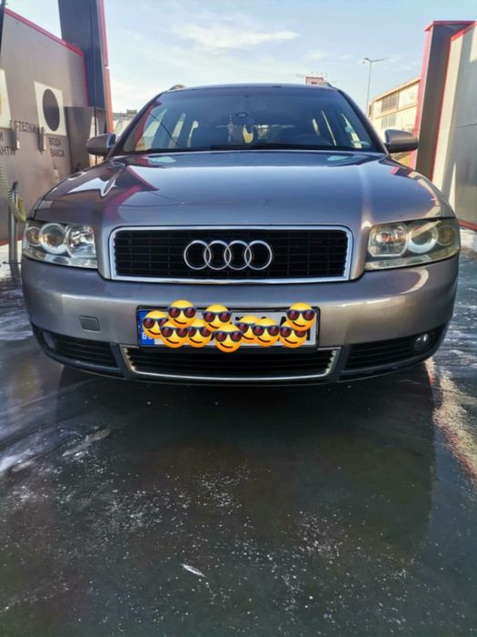 Продавам Ауди а 4 б 6 2001г.комби