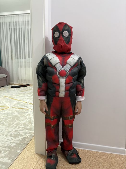 Продам новогодний костюм