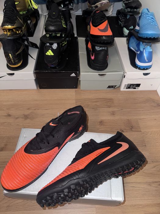 Ghete Fotbal Nike Phantom