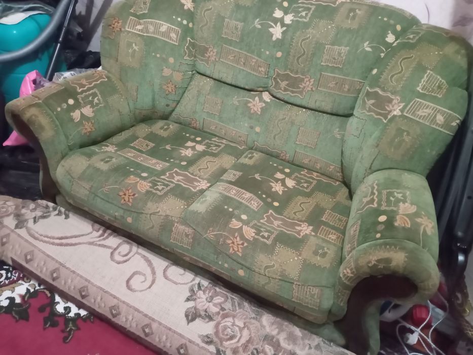 Продаётся  Диваны и кресла
