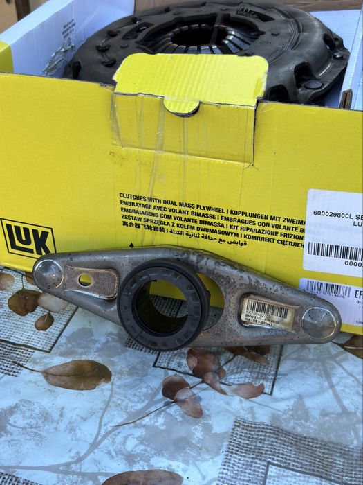 Kit Ambreaj BMW 2.0d 184cp Original