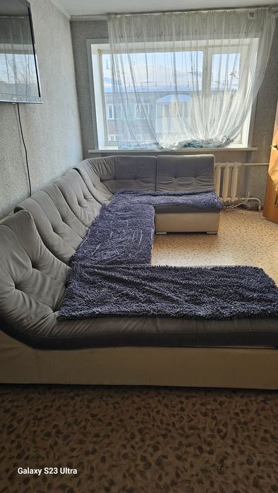 Продам большой диван