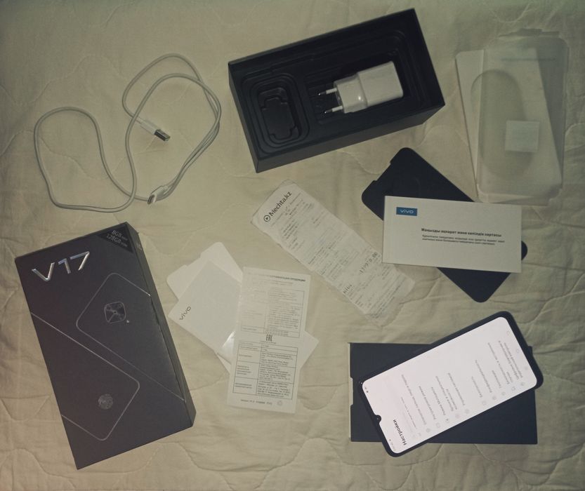 VIVO V17 (8+4/128Гб) + Nfs