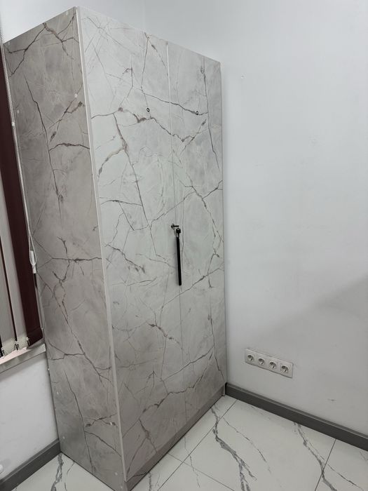 Продаётся шкаф в отличном состоянии