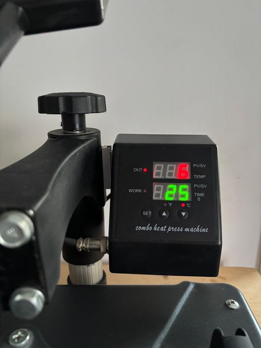 Presa transfer termic