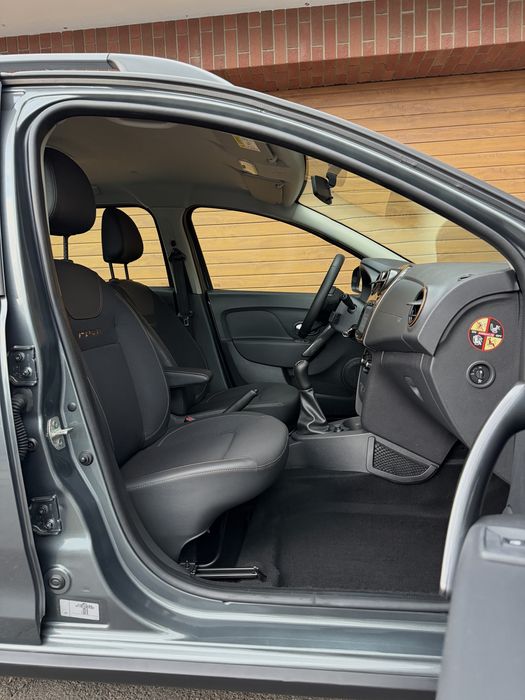 Dacia Logan STEPWEY Orange & Black  0.9 Tce 90CP doar 58.000KM Impecabila
