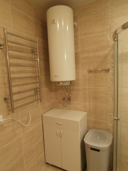 Дава се под наем Двустаен апартамент в Варна, Бриз - 81 кв.м за 600 € - Снимка #16