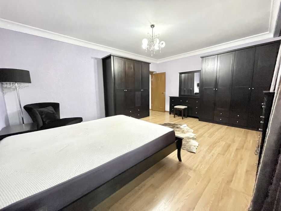 Сдам квартиру большой семье/Госпитальный/4/3/5/140м²