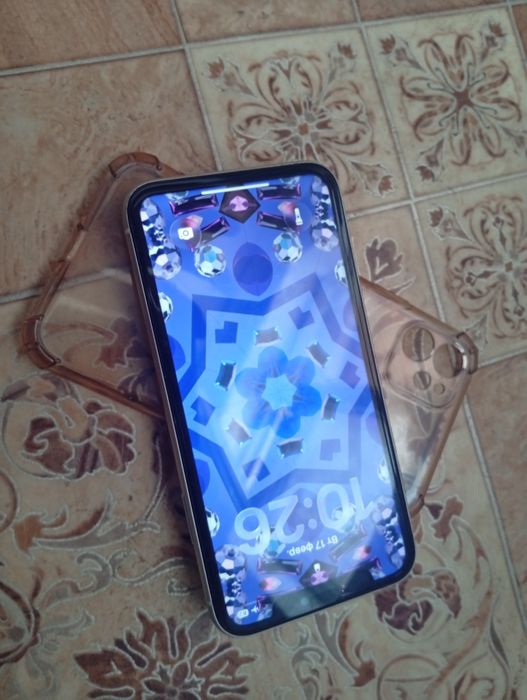 IPhone 11 128 г срочно