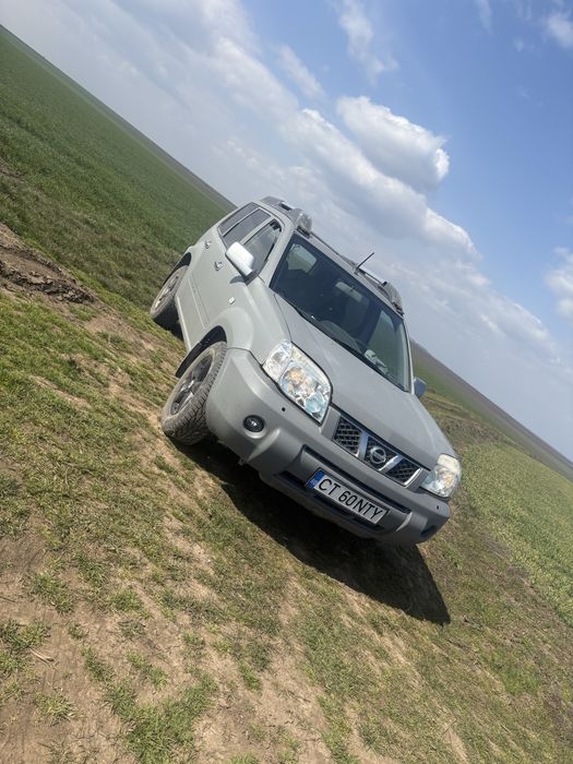 Vand sau schimb Nissan XTrail T30