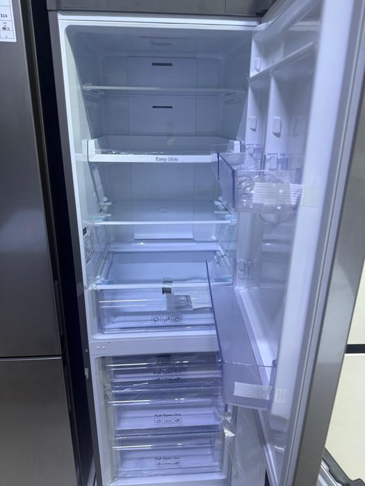 Холодильник Samsung RB33A32N0SA серебристый