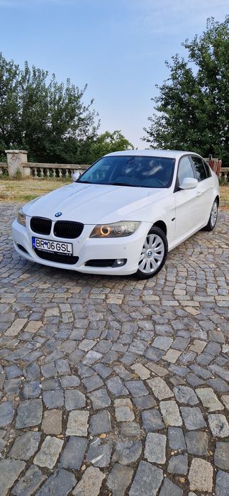 BMW 3 Series 2012 — imagine 1