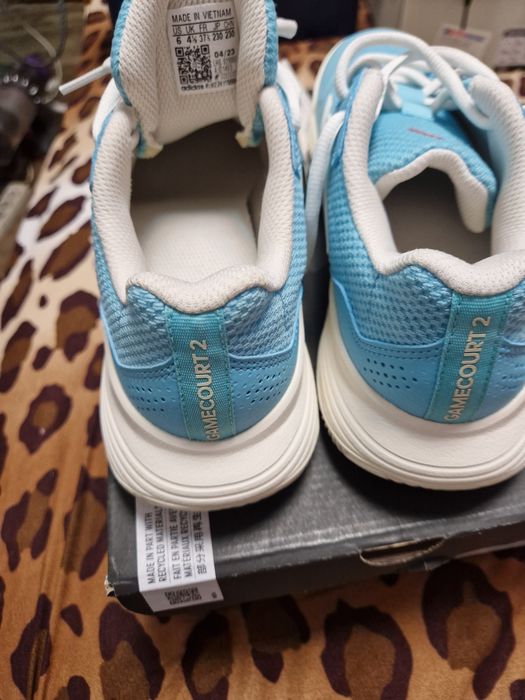 Adidasi dama Adidas