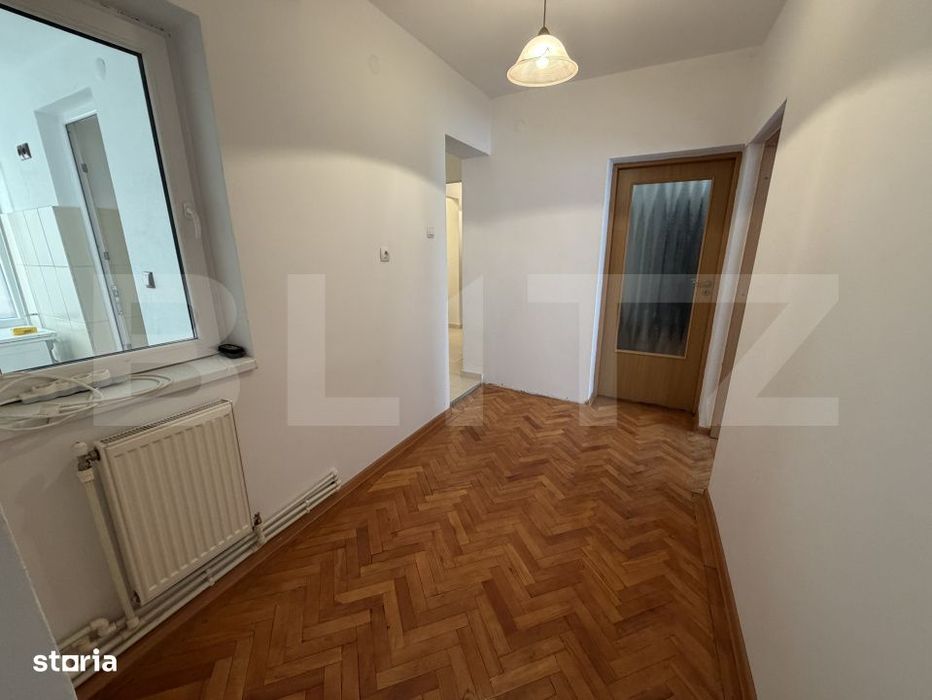 Apartament 3 camere, decomandat, 70 mp, zona Nicolae Balcescu